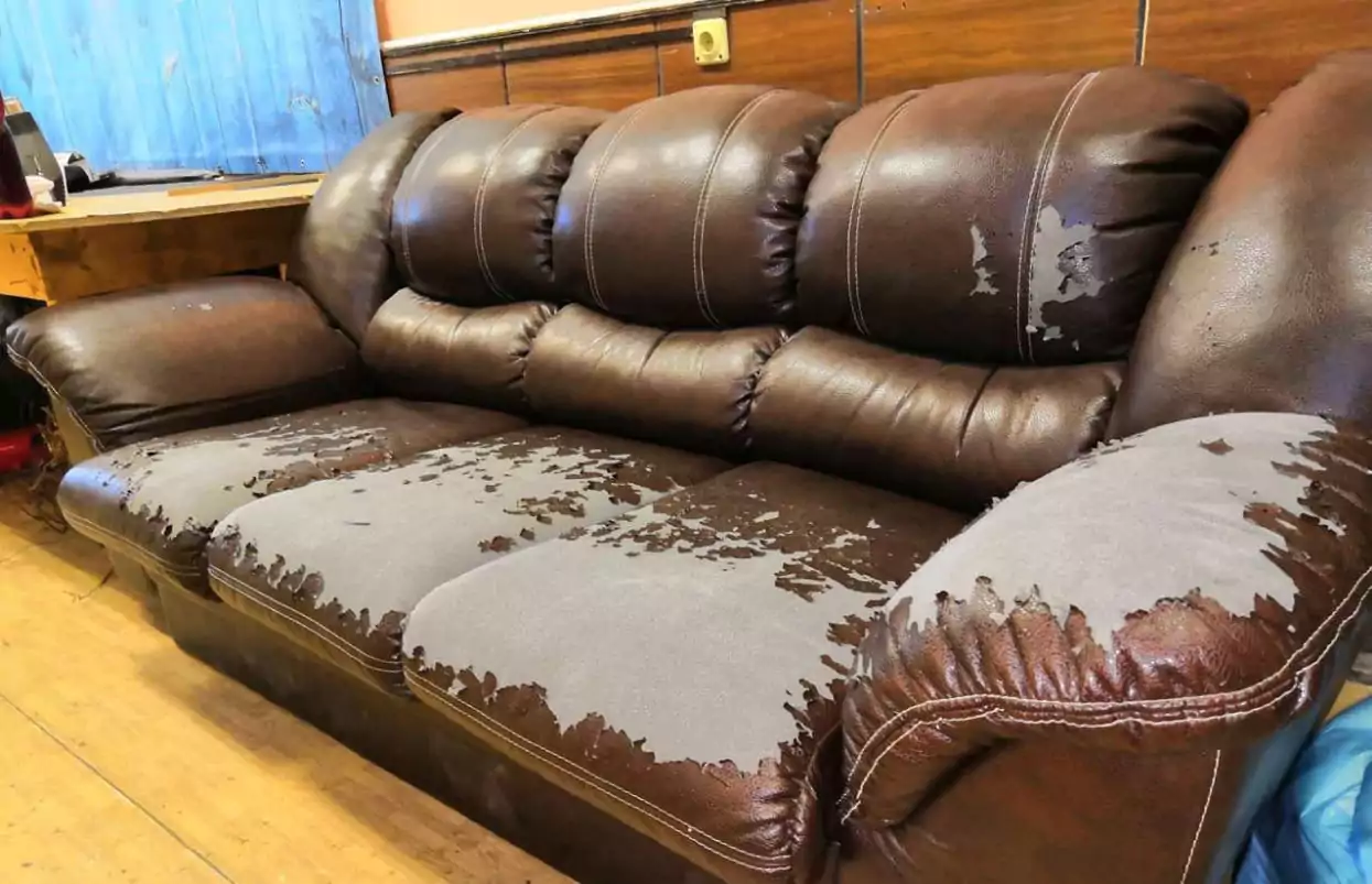 Перетяжка мебели в Белорецке в октябре